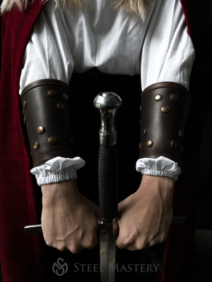 Mastercrafted Legendary Wolven Leather bracers in Witcher 3 style (Wolf School Gear)