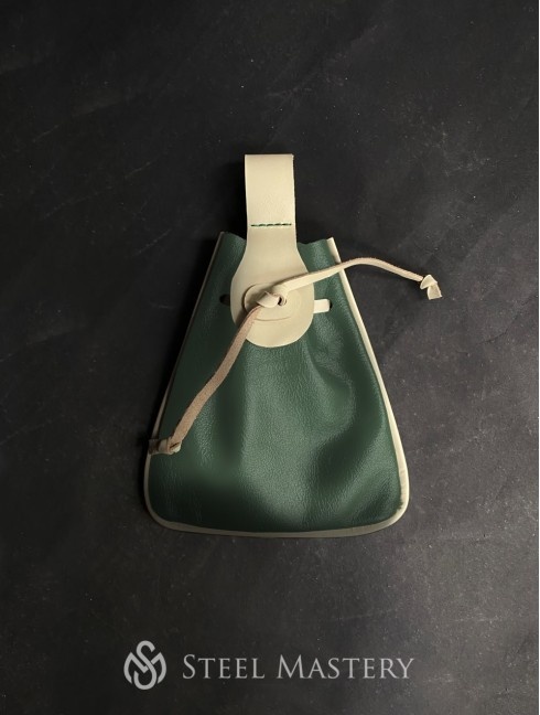 Viking green leather belt bag  Anciennes catégories