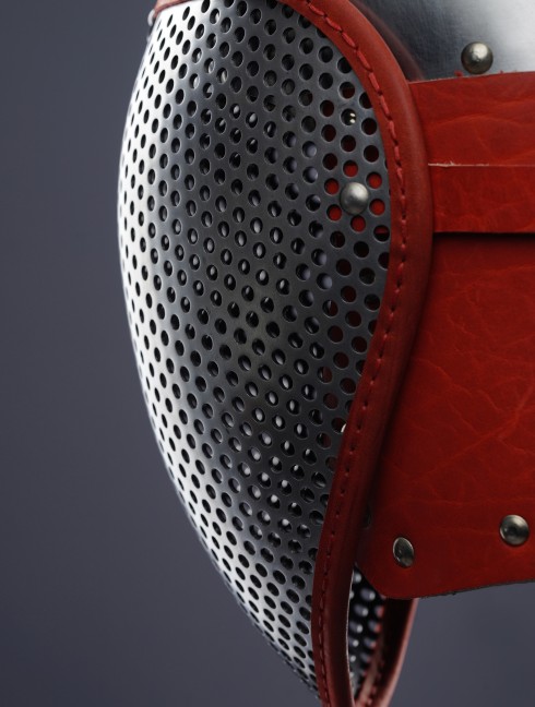 Fencing bascinet with a meshed visor for SCA/HEMA  Armadura de placas