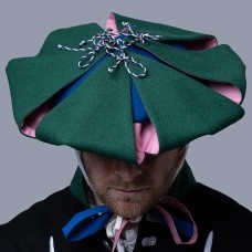 Landsknecht flower hat   image-1