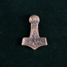 Thor's hammer pendant  image-1