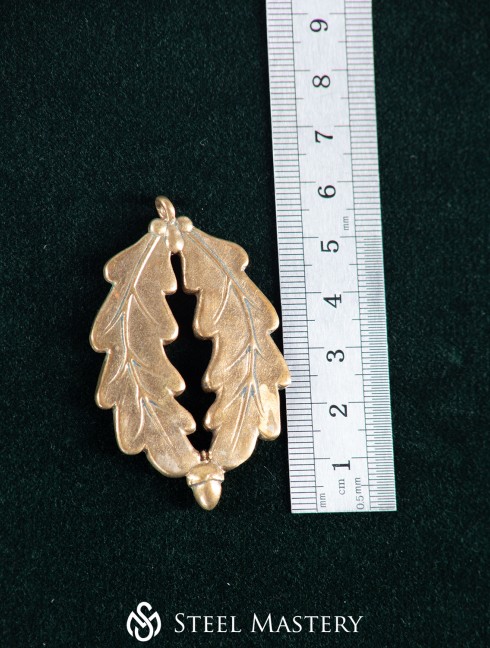 Girdle pendant "Oak leaf" 1360-1500 Alte Kategorien