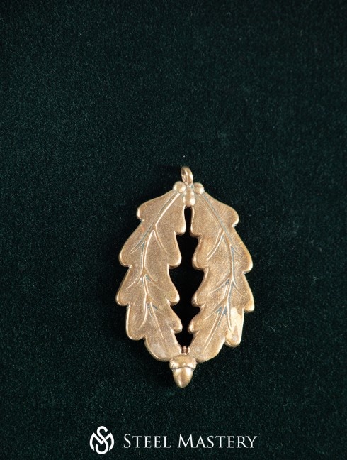 Girdle pendant "Oak leaf" 1360-1500 Alte Kategorien