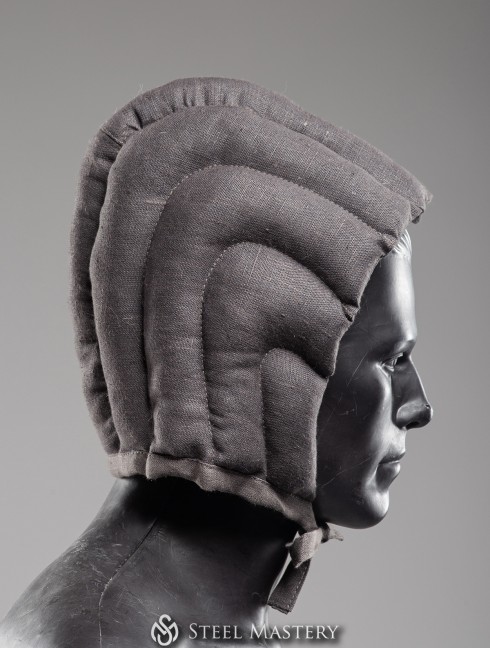 Padded grey cap for helmet Armures gambisonnées prêtes-à-porter