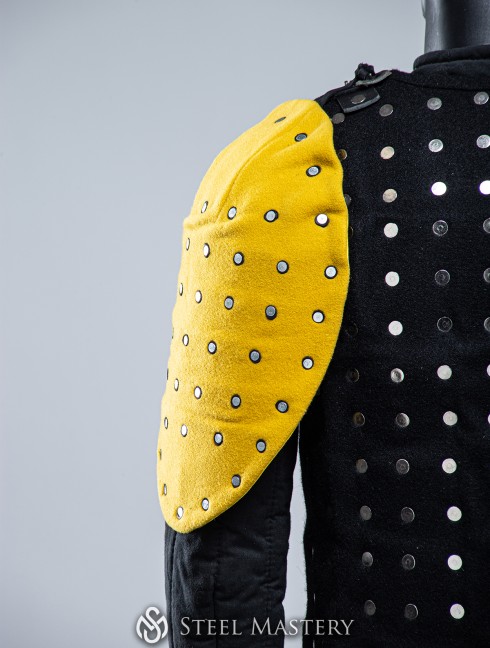 MUSTARD YELLOW COVERED SEGMENTED SPAULDERS XXL SIZE IN STOCK Versandfertig