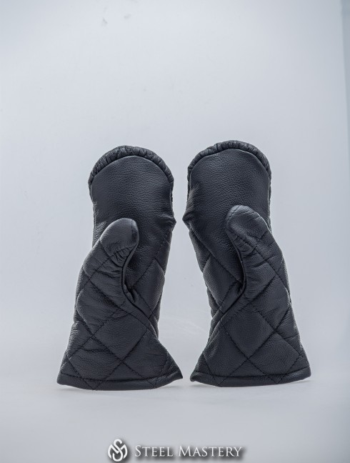 BLACK LEATHER MITTENS WITH DIAMOND STITCHING IN STOCK Ready padded armour