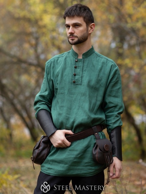 Forest Guardian's linen shirt Chemises, tuniques, cottes