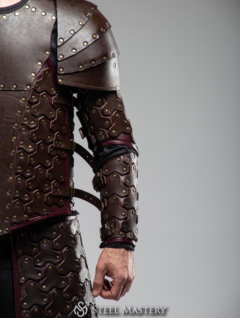 Star fantasy leather bracers  Alte Kategorien