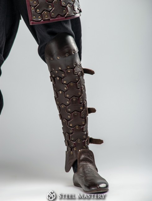 Star fantasy leather greaves with knee protection  Old categories