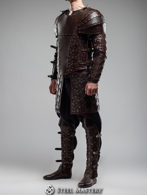 Star fantasy leather greaves with knee protection  Alte Kategorien