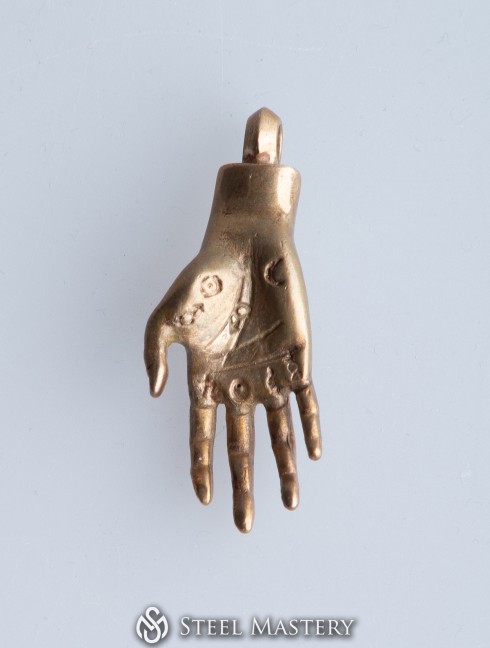 Hand of fate in stock (Oracle hand necklace)  Versandfertig