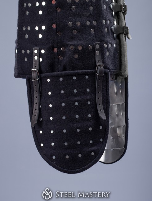 BRIGANDINE TASSETS (THIGH PROTECTION)  Protezione brigantina per gambe