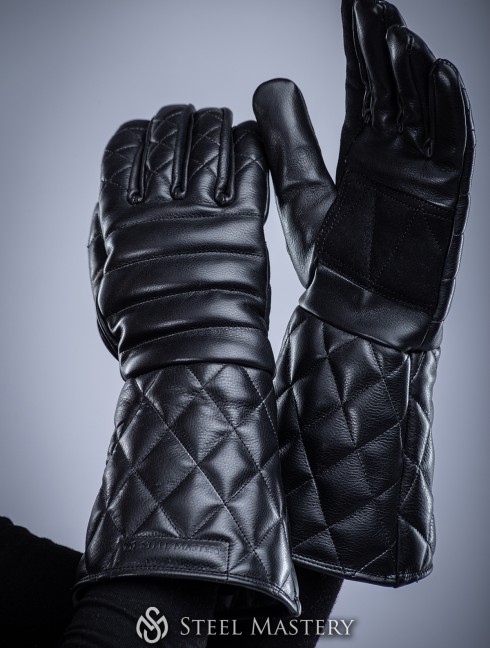 "MIDNIGHT" leather gloves  Plate armor