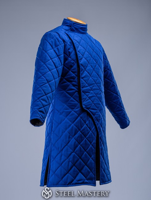 HEMA long gambeson in stock Gambesón.