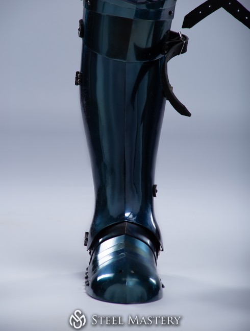 BLUED PLATE LEGS 14TH-15TH  Plate armor
