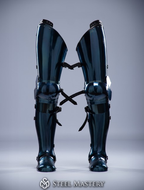 BLUED PLATE LEGS 14TH-15TH  Plate armor