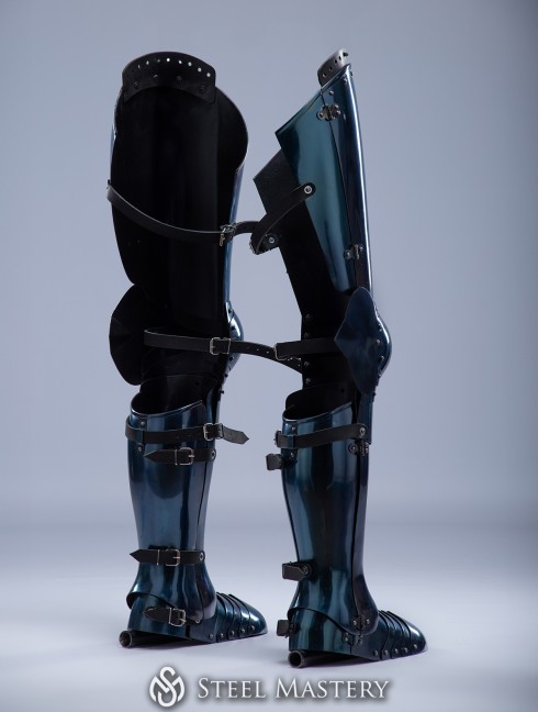 BLUED PLATE LEGS 14TH-15TH  Plate armor