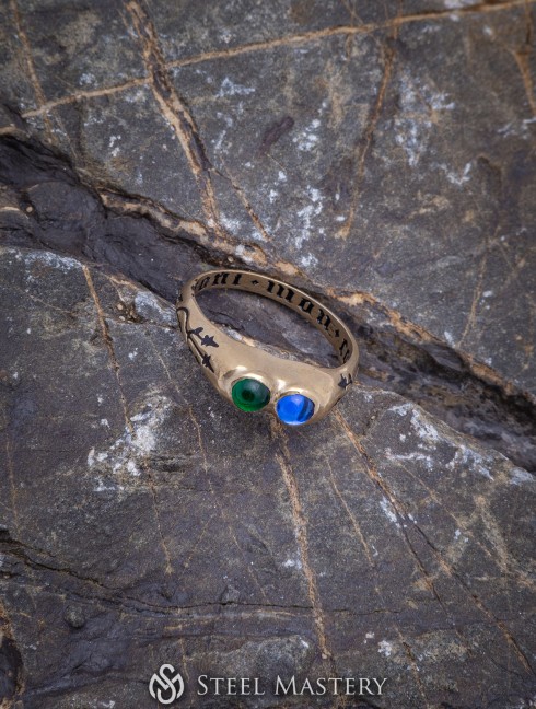 Medieval ring with two gems and inscription "Due tout mon coer" ("With all my heart"). France or England, 15th century Old categories