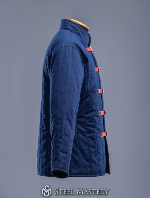 XL Navy blue gambeson in stock  Armadura acolchada preparada