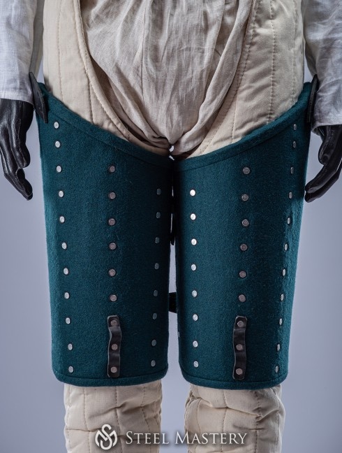 DARK GREEN WOOLEN THIGH PROTECTION XL SIZE IN STOCK  Versandfertig