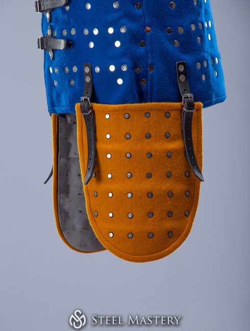 BRIGANDINE TASSETS (THIGH PROTECTION) IN STOCK Versandfertig