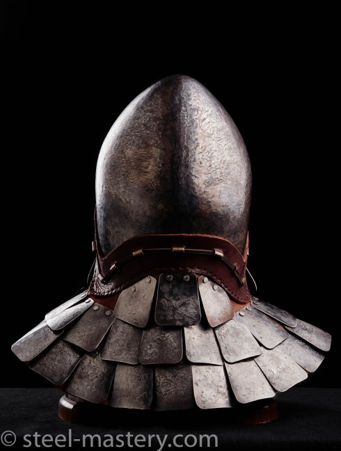 KNIGHT BASCINET HELMET OF XIV CENTURY WITH SCALE AVENTAIL IN STOCK  Prêt à expédier