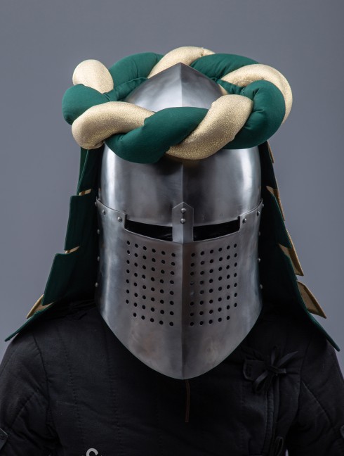 Medieval helmet wreath, Bourrelet decoration for helmet Copricapo
