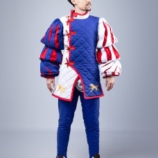 Custom gambeson in style of Middenland  image-1
