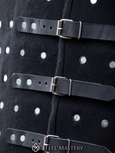 Chalkins brigandine in stock, black wool Anciennes catégories