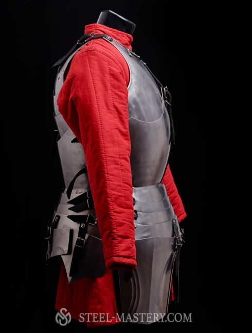 MILAN-STYLE CUIRASS, steel 2 mm in stock 
