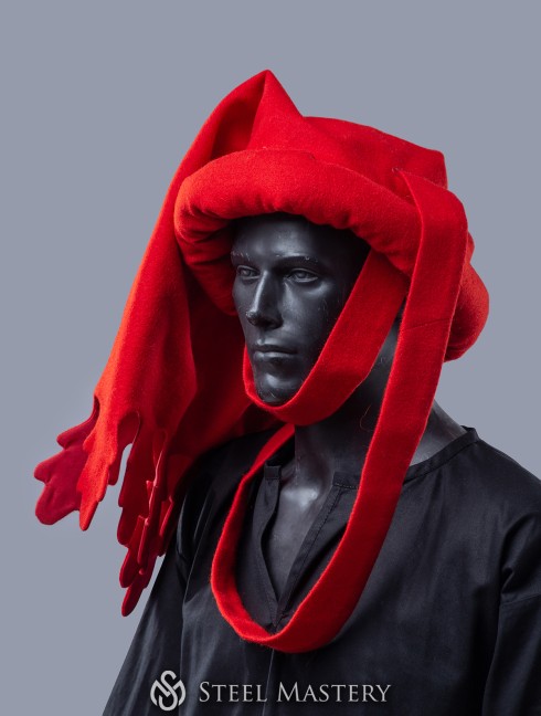 Red woolen chaperon XV century in stock