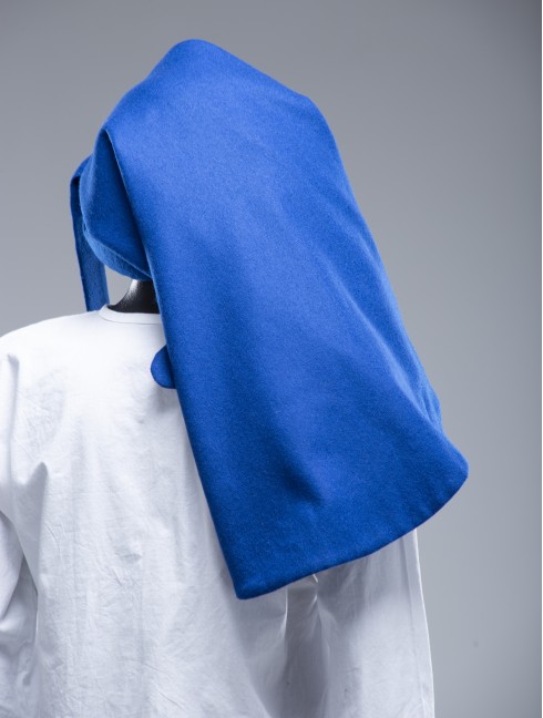 Royal blue woolen chaperon XV century in stock