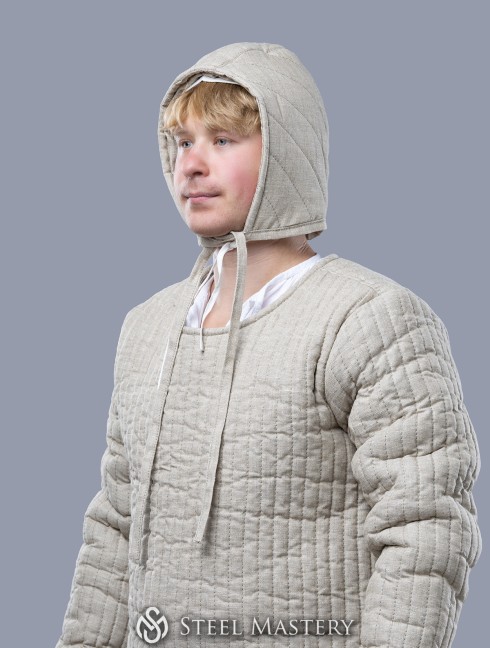 Cuffia imbottita medievale Rivestimenti e cuffie imbottite