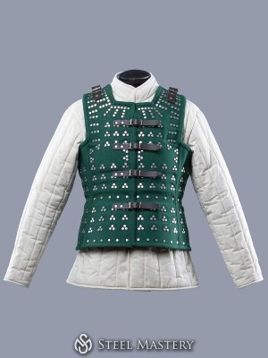 Brigantina de placas pequeñas "Leeds" – Siglo XV