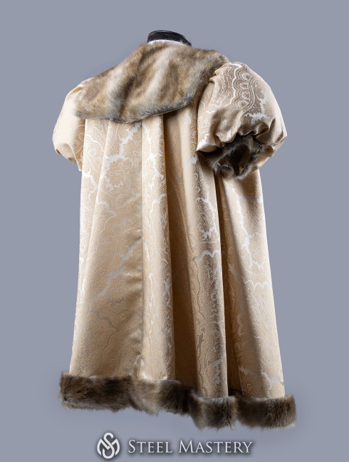Schaube à Fourrure – Manteau de Noble de la Renaissance Anciennes catégories