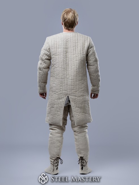 Aketon Trapuntato — XIII Secolo Gambeson