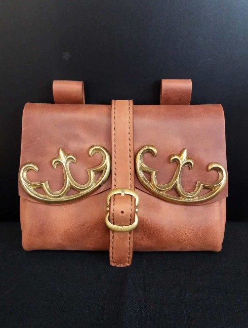 Leather bag with cast mounts Borse