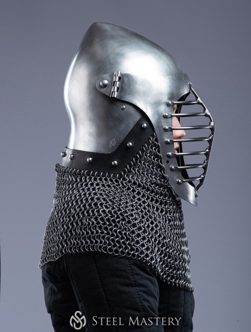 Bascinet with side hinged bar visor