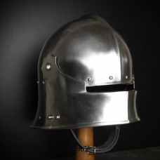 Gothic Sallet - brutal and lovely! New photos!