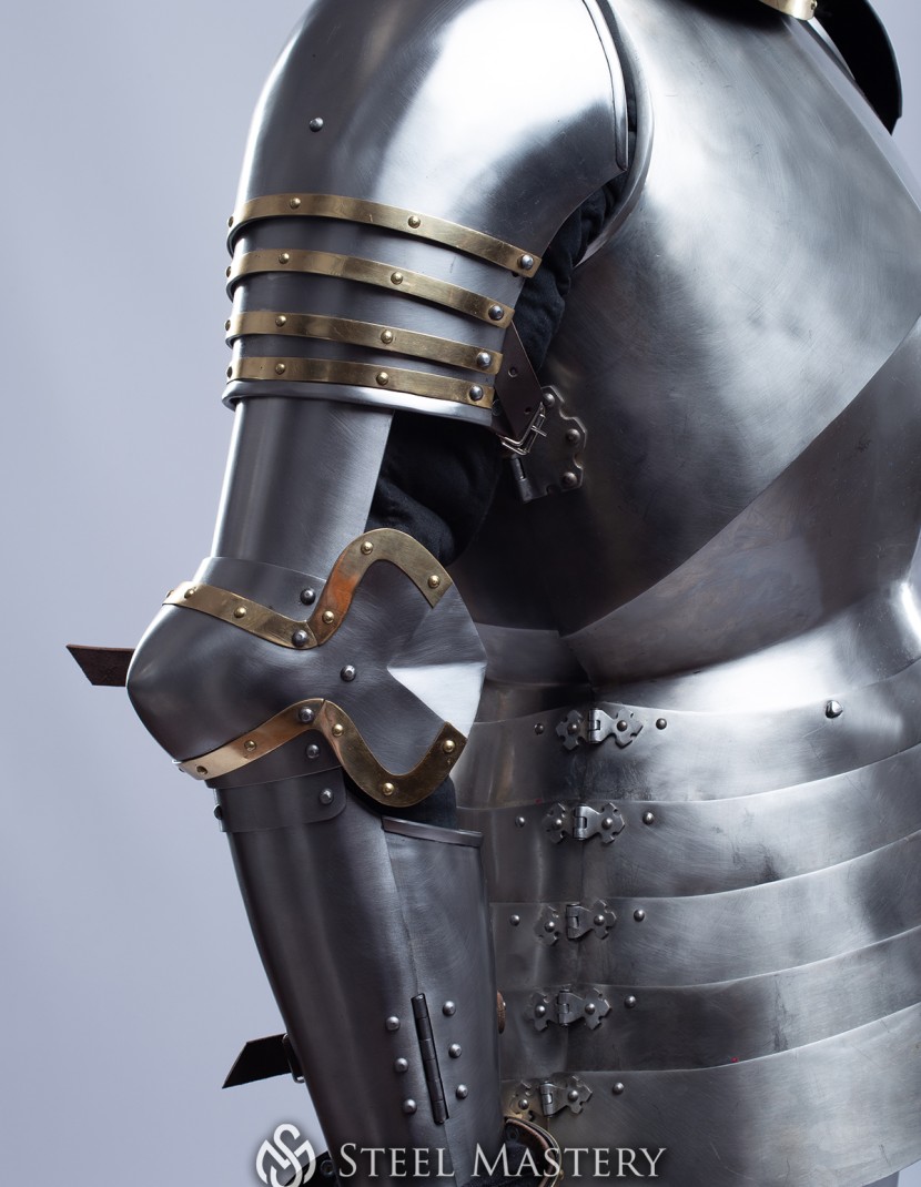 Knightly plate arms of the 14th century with Elbow Caps photo made by Steel-mastery.com