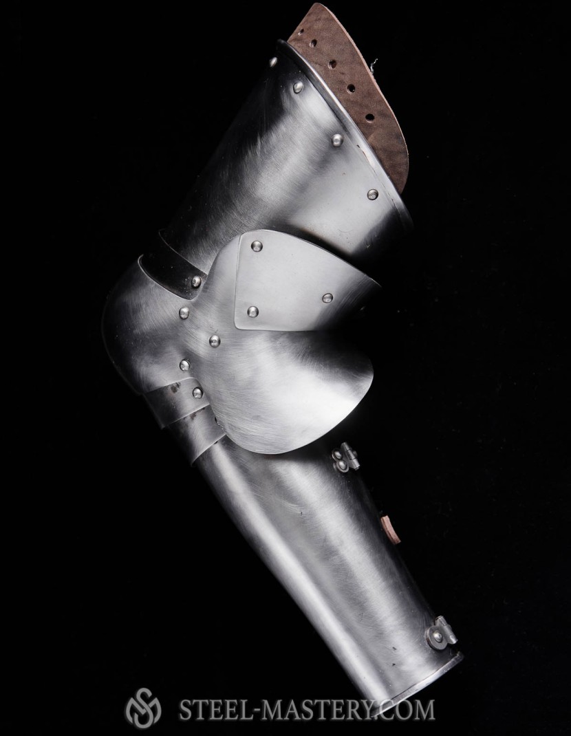 Milan-style arms plates with couter 1450-1485 years, a part of “Avant Armor” photo made by Steel-mastery.com