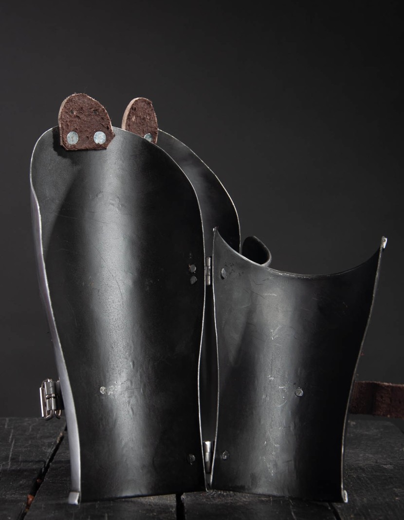 Medieval bracers, 1390-1430 years photo made by Steel-mastery.com