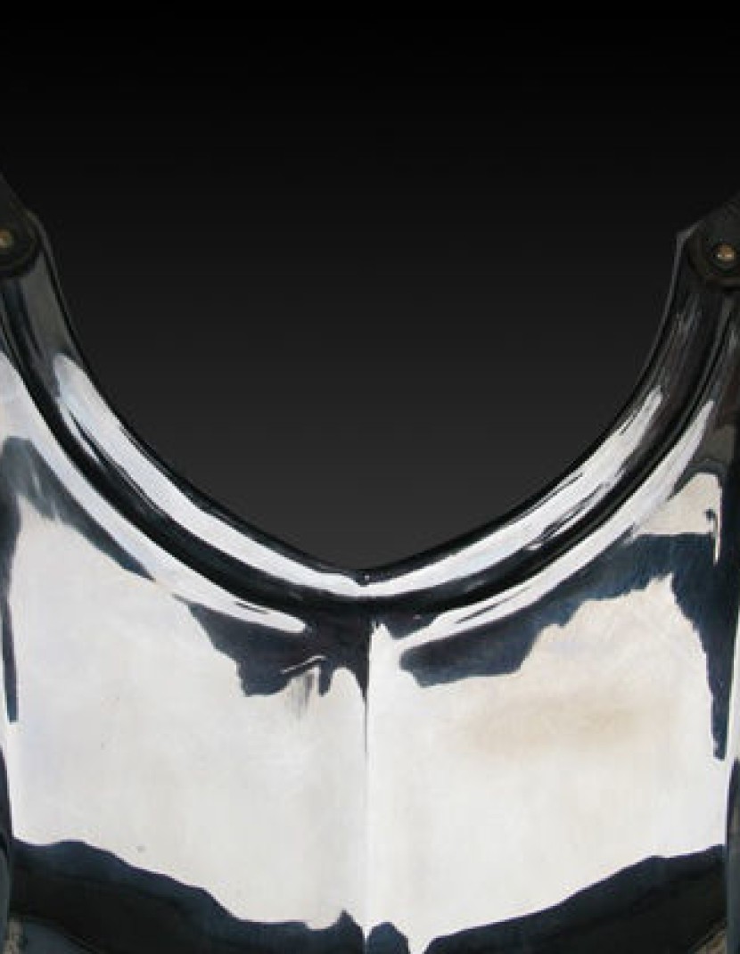 Cuirass with skirt, the mid 15th century photo made by Steel-mastery.com