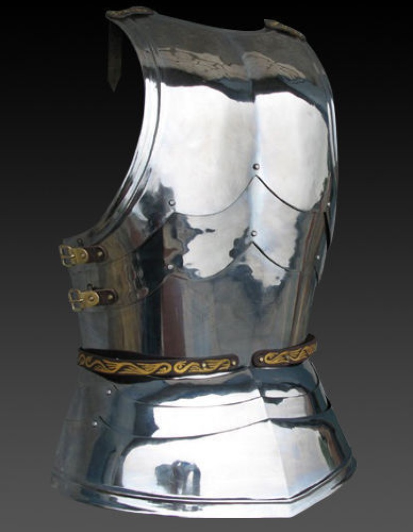 Cuirass with skirt, the mid 15th century photo made by Steel-mastery.com