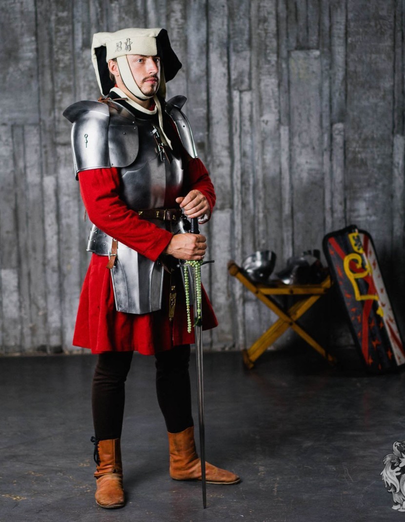 English gothic cuirass - 1483 year photo made by Steel-mastery.com