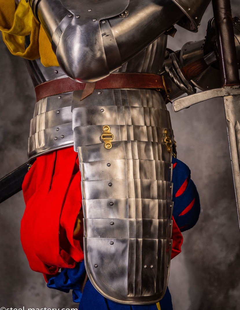 LANDSKNECHT CORRUGATED BREASTPLATE WITH TASSETS, XVI CENTURY photo made by Steel-mastery.com