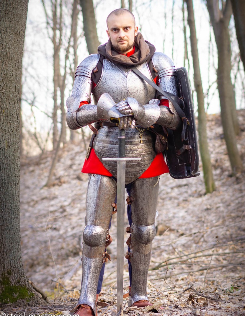 KNIGHT STRAPPED-ON BREASTPLATE OF XIV CENTURY photo made by Steel-mastery.com