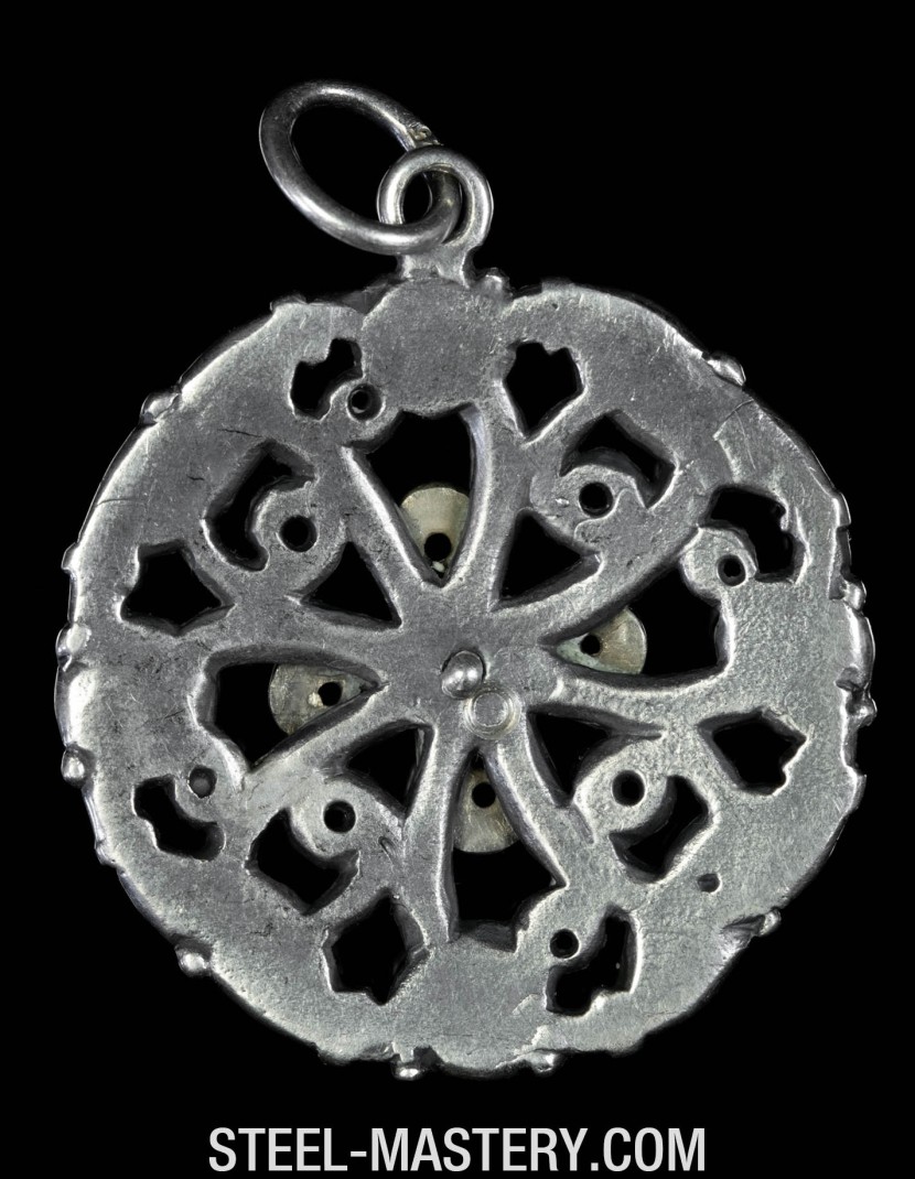 Sunwheel pendant photo made by Steel-mastery.com