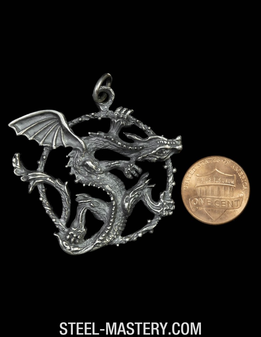 Dragon pendant photo made by Steel-mastery.com