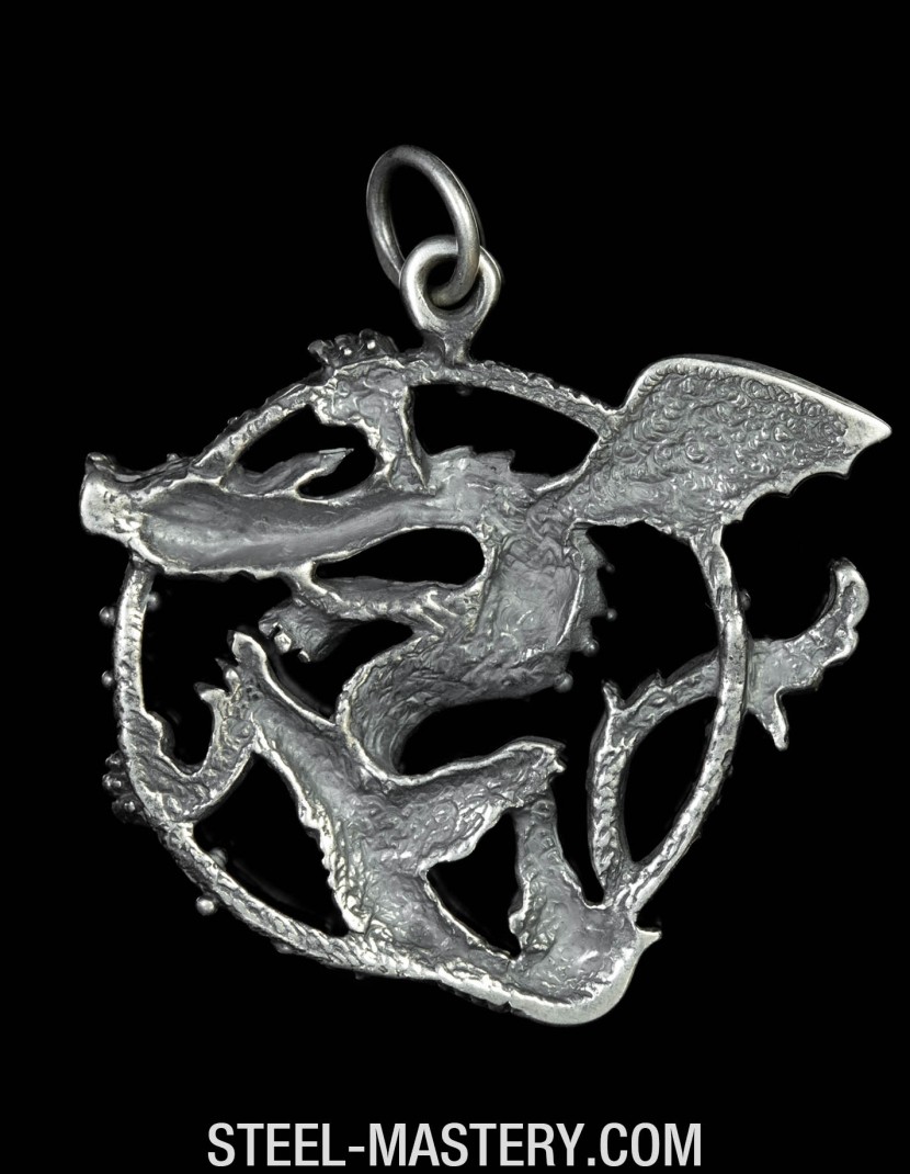 Dragon pendant photo made by Steel-mastery.com